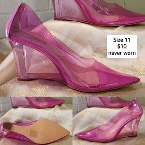 NEW Pink heels Size 11